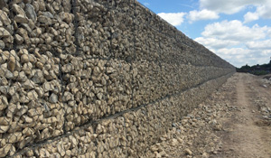Retaining wall for East West Rail Link